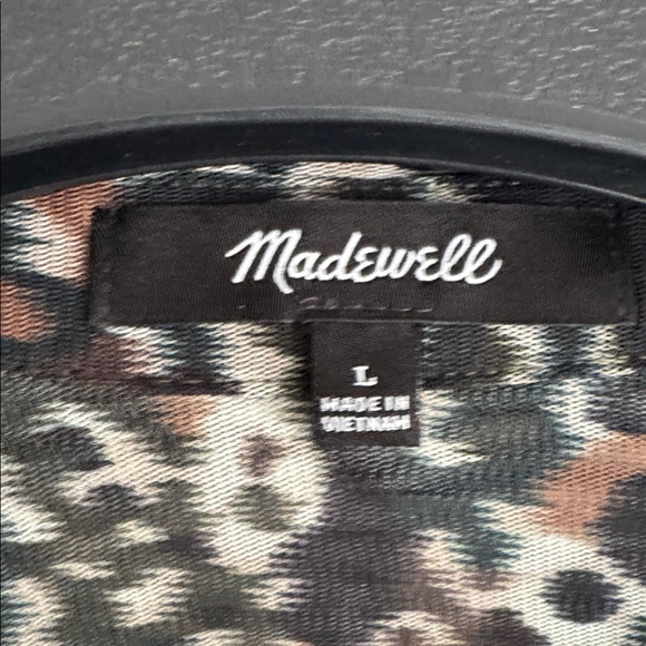 Madewell mesh floral Henley, sz L - Picture 2 of 5